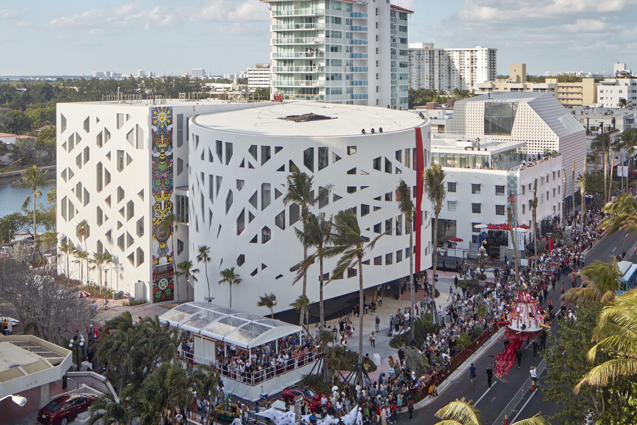 01_Faena Forum_Bruce Damonte